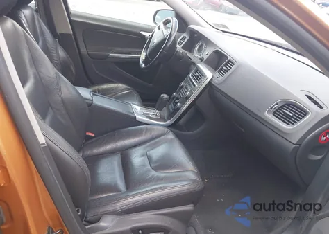 2012 Volvo S60 T5 из США, поврежденный, VIN YV1622FS5C2095571